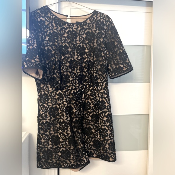 BCBG maxazria romper - Picture 3 of 7